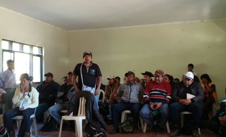 Participación de comunarios y comunarias.