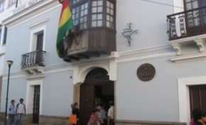 Vocales del TSE se reunirán con el Tribunal Constitucional con el fin de viabilizar la emisión de declaraciones de constitucionalidad