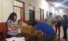 El centro de educación alternativo Santísima Trinidad eligió su gobierno estudiantil