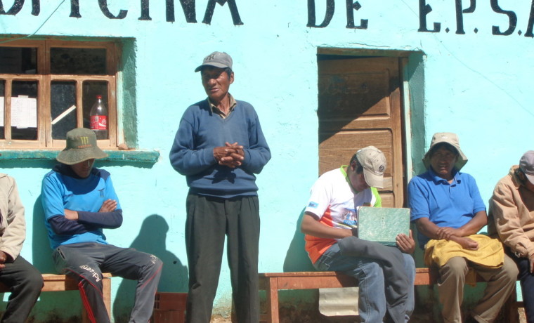 6. Parte de los asistentes de la comunidad Cayaca.