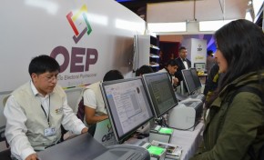 OEP atiende en dos puntos en la Feria La Paz Expone