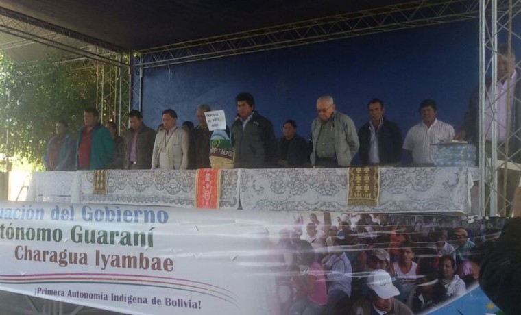 3. El minuto de silencio durante el acto de inauguración.