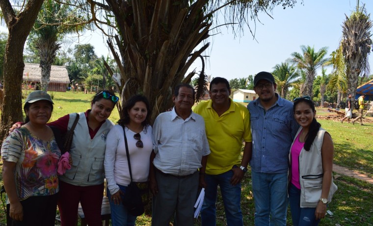 6. La delegación de técnicos del TSE y TED Santa Cruz que supervisó la asamblea.