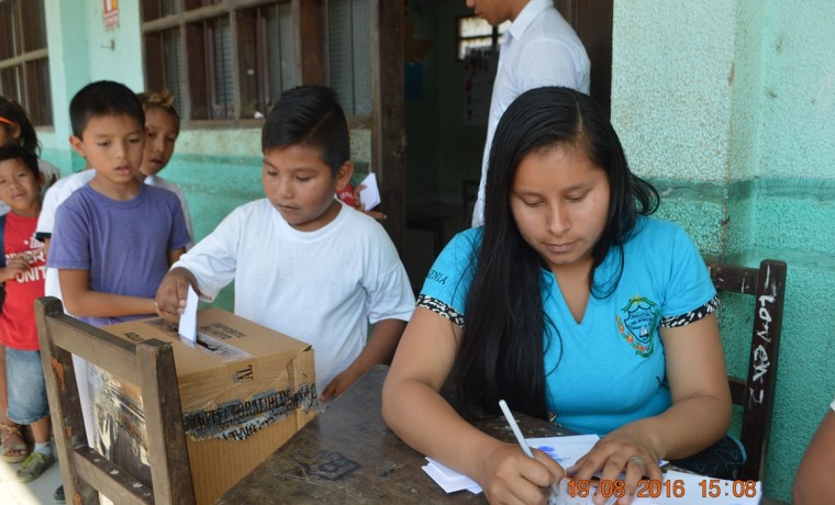 eleccionestudiantilbeni_240816_2