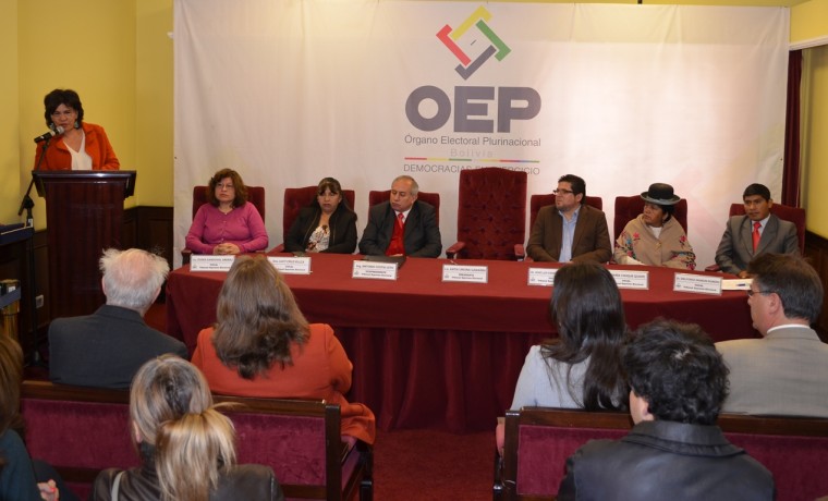 reconocimientoguzmanderojas_160816_5