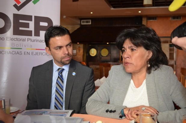 trilogiatransparenciapozo_030816