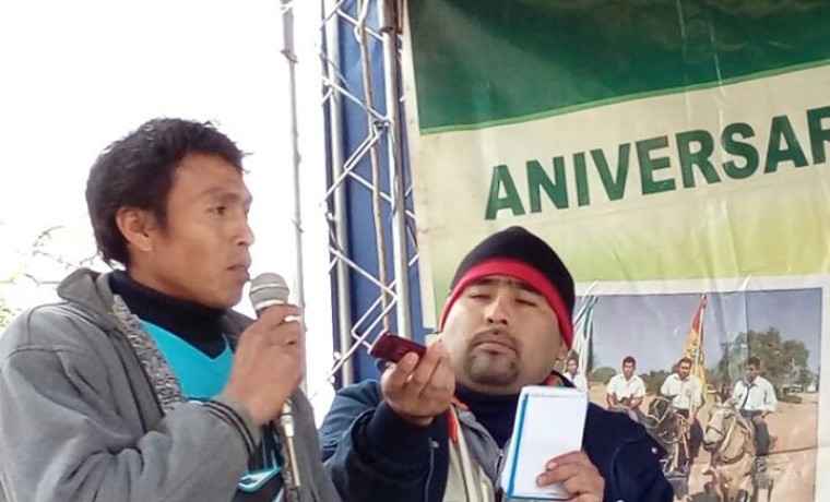 1. El Mbruvicha Guasu del Alto Isoso, Ambrosio Choquindi, durante la inauguración de la Asamblea Zonal.
