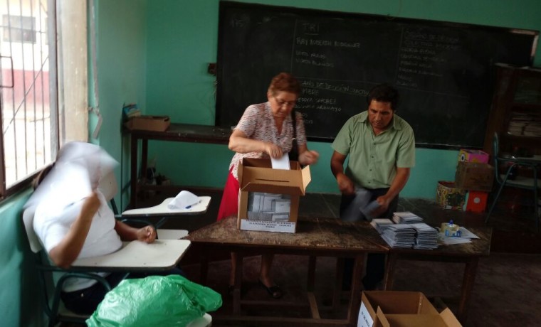 11-durante-el-conteo-de-votos