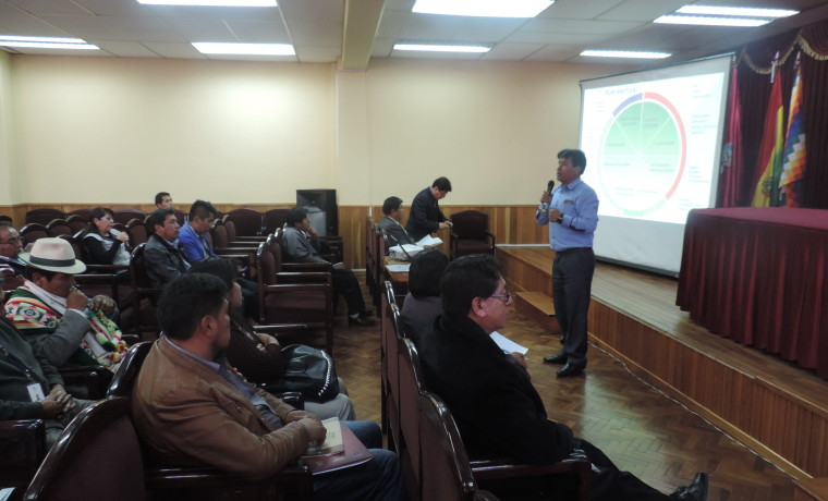2-oruro-la-socializacion-de-los-reglamentos-tuvo-amplia-participacion-de-distintos-sectores