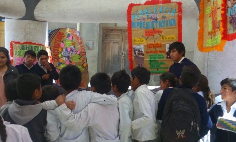 4-explicacion-de-estudiantes-sobre-democracia