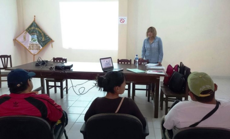 capacitacionperiodistastarija_150916_2