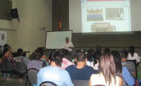 En Santa Cruz: 30 personas concluyen el primer curso permanente de Notarias y Notarias Electorales