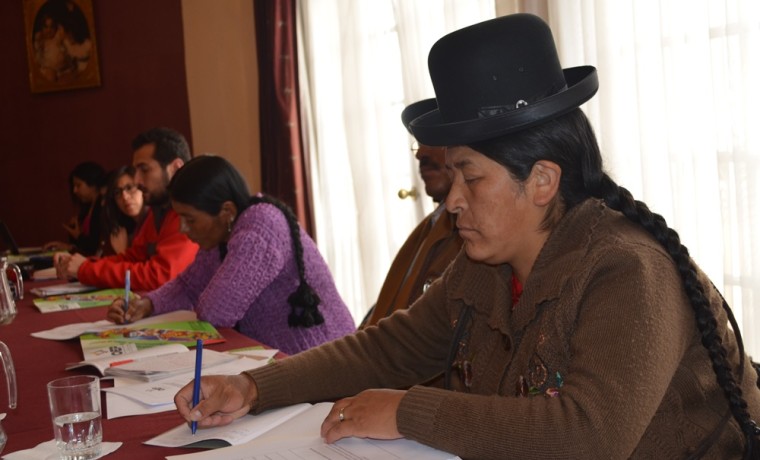 mesamujeres_270916_1