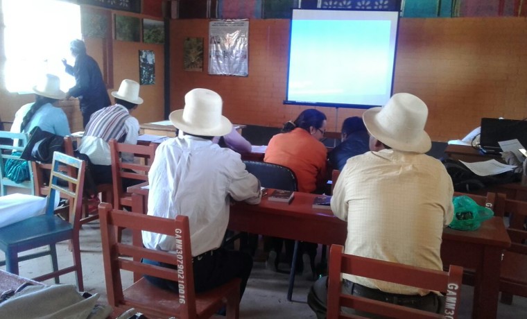 10-capacitacion-en-raqaypampa