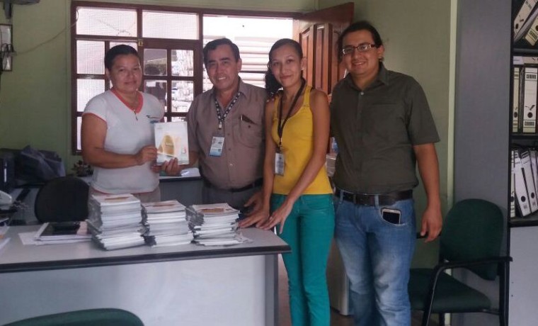 2016-10-25-et-entrega-de-afiches-seapas