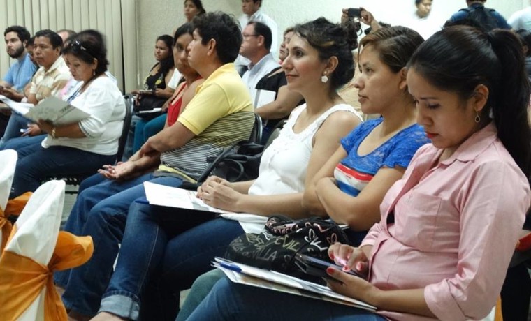 4-la-actividad-se-realizo-en-el-audiorio-del-ted-santa-cruz