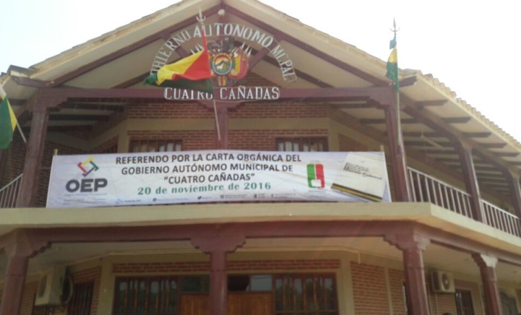 6-capacitacion-a-notarios-en-el-municipio-de-cuatro-canadas-_