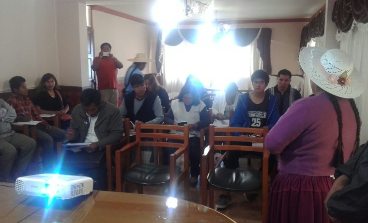 6-capacitacion-en-totora