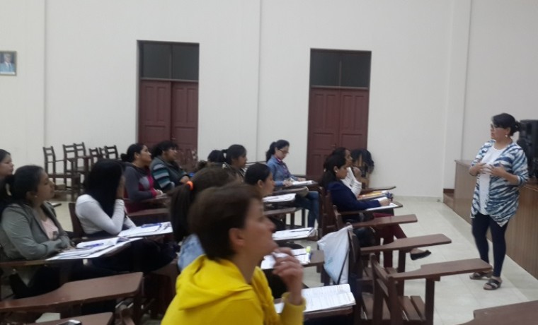 capacitacion-a-mujeres-lideres-de-la-zona-san-bernardo