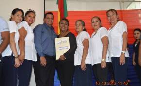 TED Beni festeja los 34 años de vida democrática junto a 204 docentes