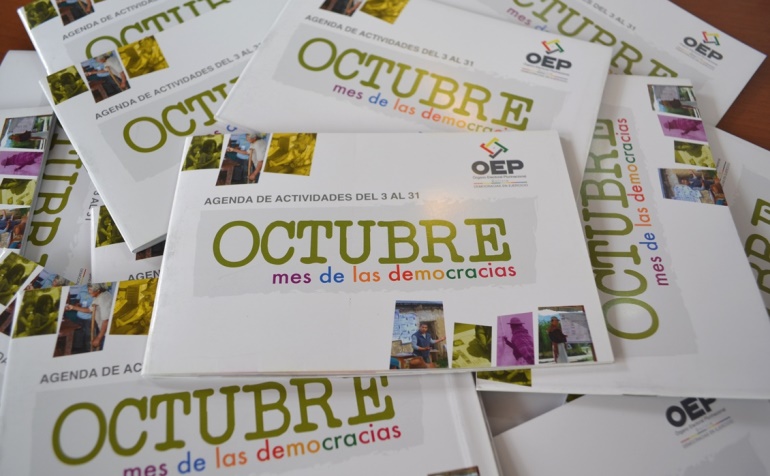 mesdemocracias_031016