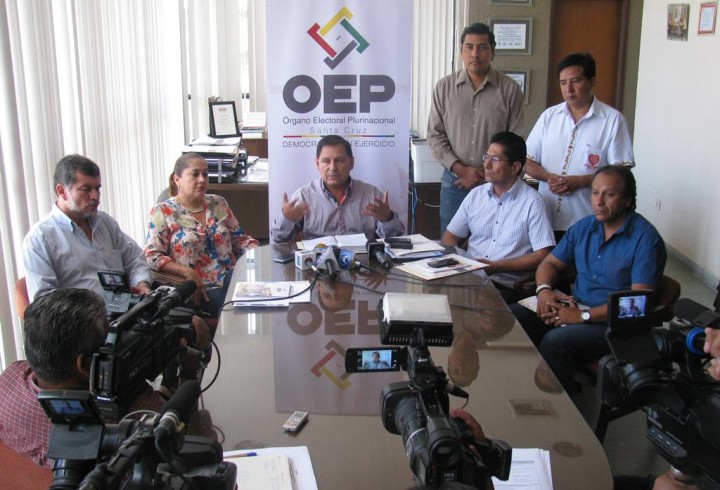 reunionmesdecmoracia_071016_2