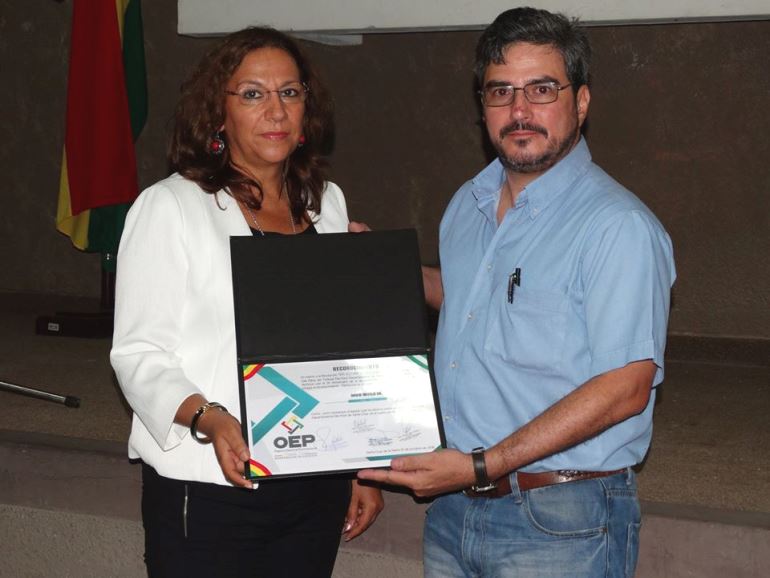 santacruzdemocracias_111016