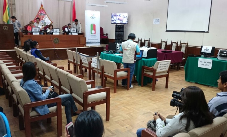 tarija-se-instala-sesion-de-sala-plena-para-computo
