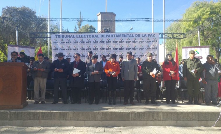 viacha-acto-inaugural1