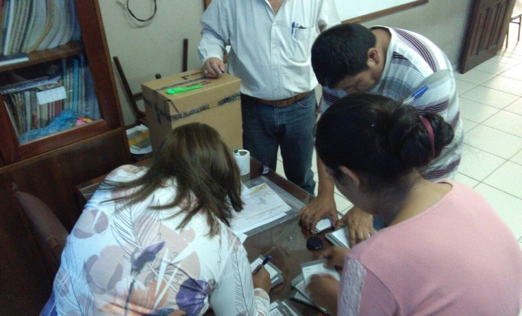 yac-cierran-mesas-de-sufragio