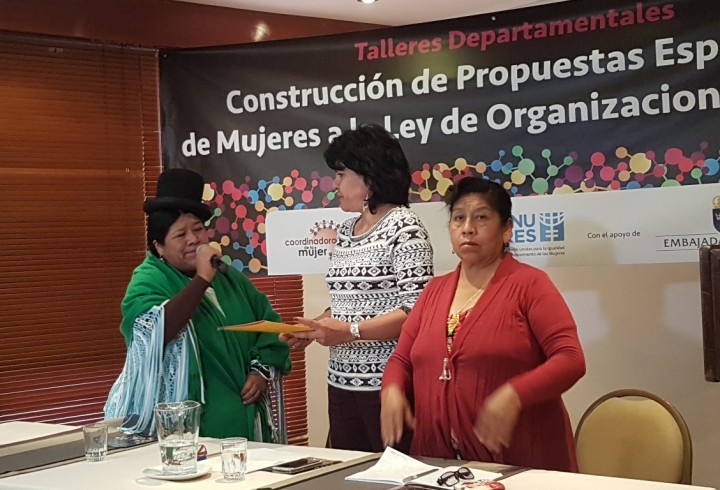 tallermujeres_090217_1