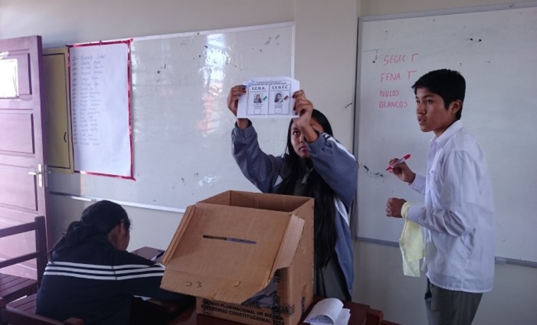 Durante el escrutinio de votos.