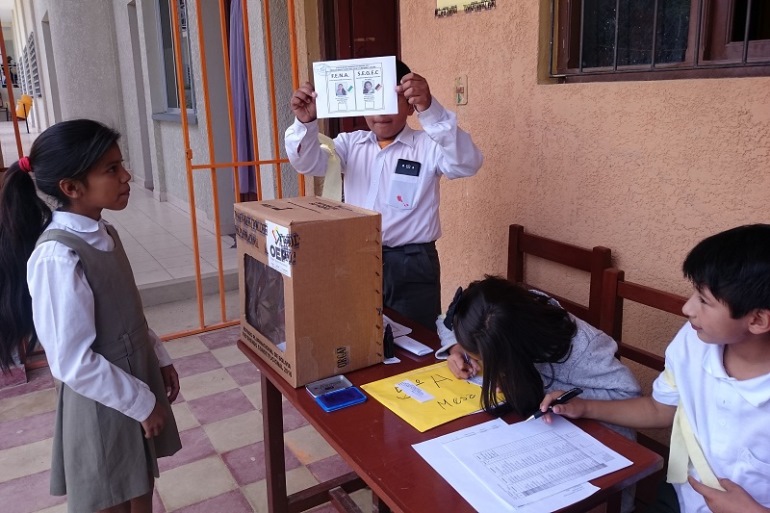 elecciontarija_140317