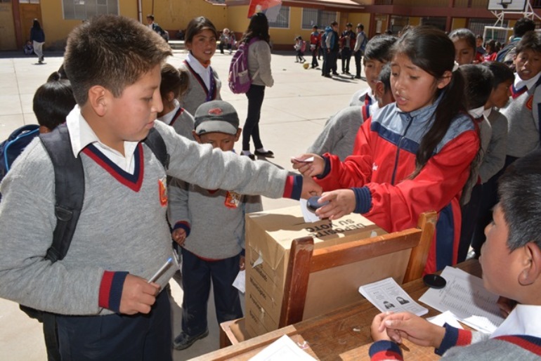 gobestudiantespotosi_210317