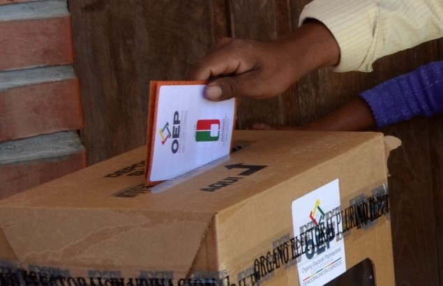 papeletaschuquisaca_130417