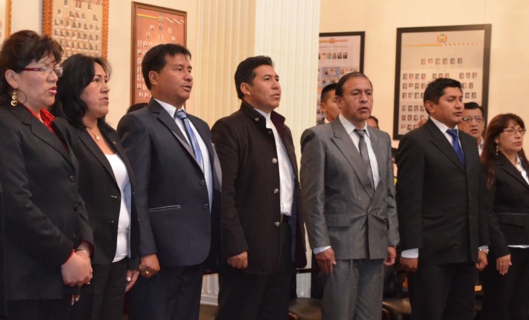 posesiontedoruro_160517_2