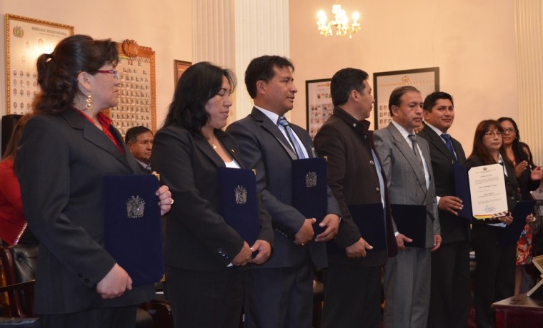 posesiontedoruro_160517_3