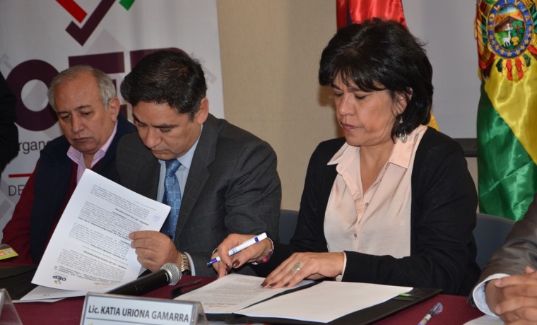 1.firmacotel_210417_1