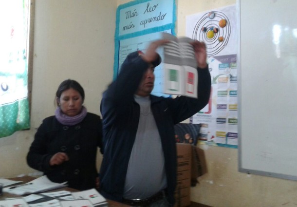 En Antequera y Sicaya cierran la votación y comienzan el conteo de votos