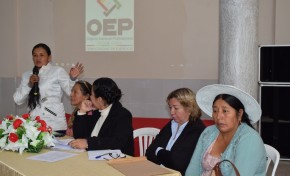 Autoridades mujeres de Yapacaní se capacitan en democracia paritaria sin violencia ni acoso político