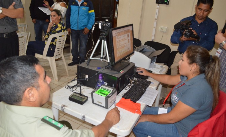 WhatsApp Image 2017-08-17 at 10.03.32