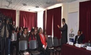TED La Paz difunde el Reglamento de Difusión de méritos con candidatos a las Elecciones Judiciales