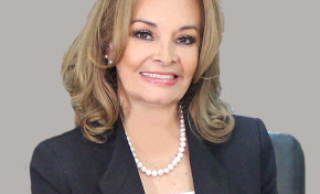 Teresa Ardaya propone luchar contra la corrupción y celeridad en la justicia