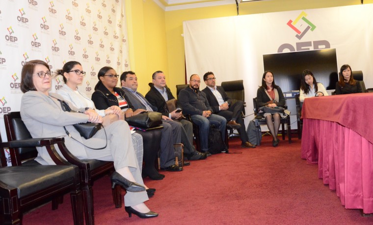 uniore_aweb_301117_4