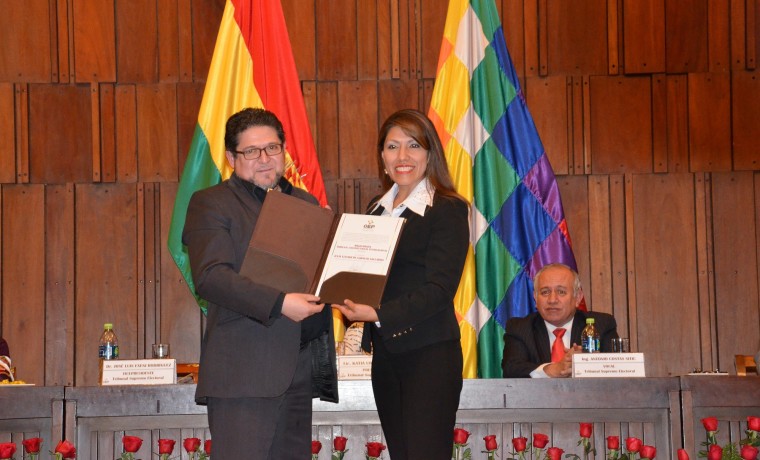 6.Tarija_Julia Elizabeth Cornejo Gallardo (titular)