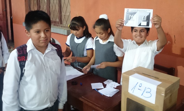 gob.estudiantil.tarija_150318_1