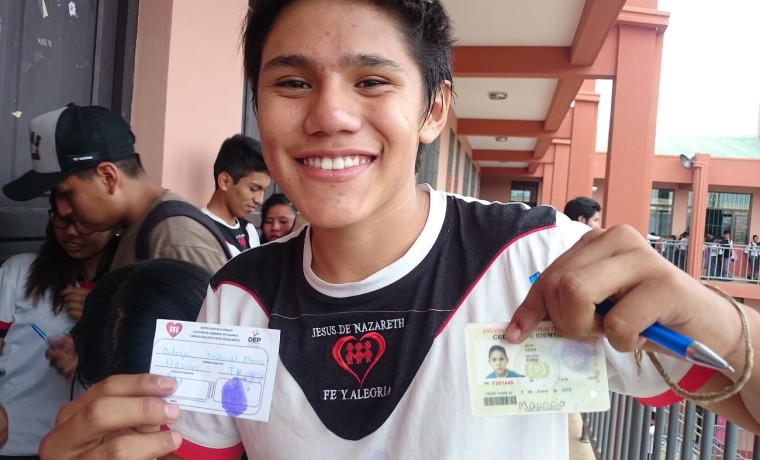 gob.estudiantil.tarija_150318_13