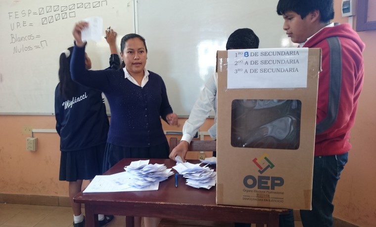 gob.estudiantil.tarija_160318_11