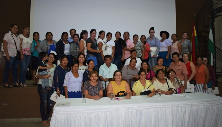 tallerscmujeres_120318