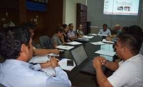 Instituciones capacitarán a comunidades estudiantiles sobre la Democracia Intercultural y Paritaria de Santa Cruz